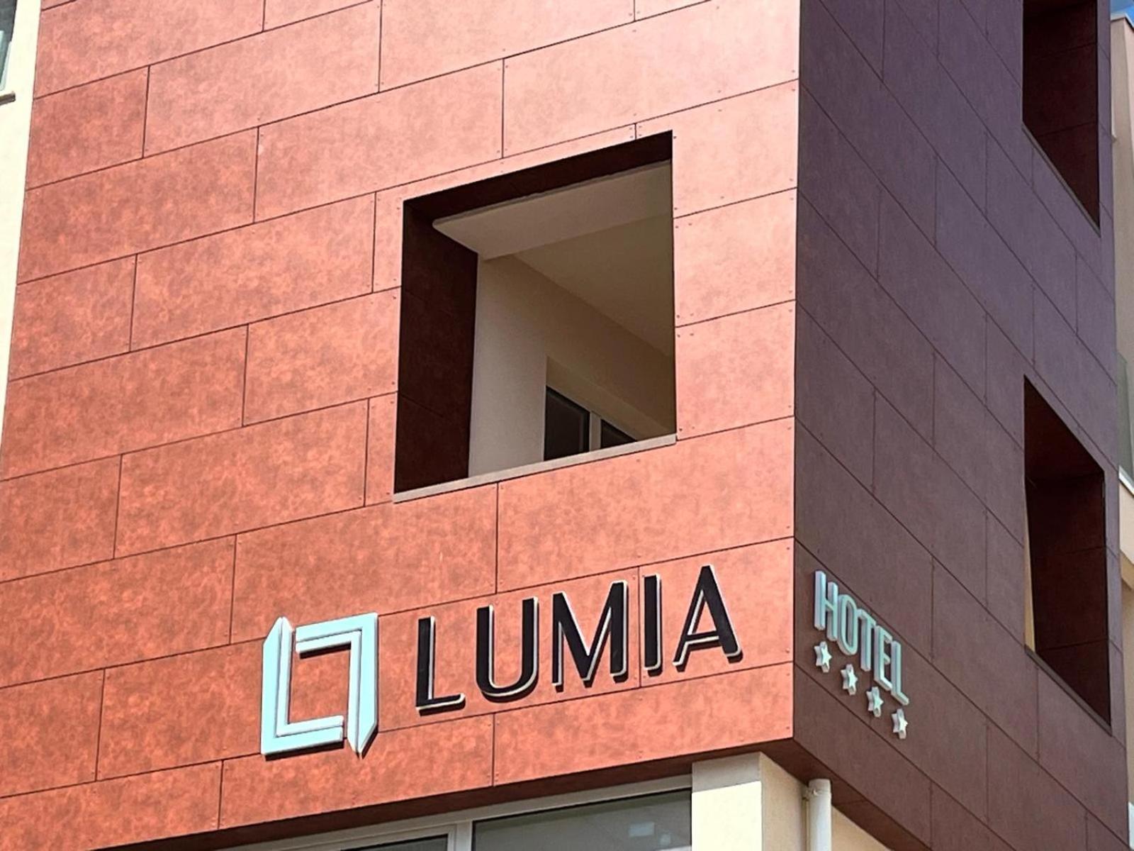 Lumia Hotel 4*